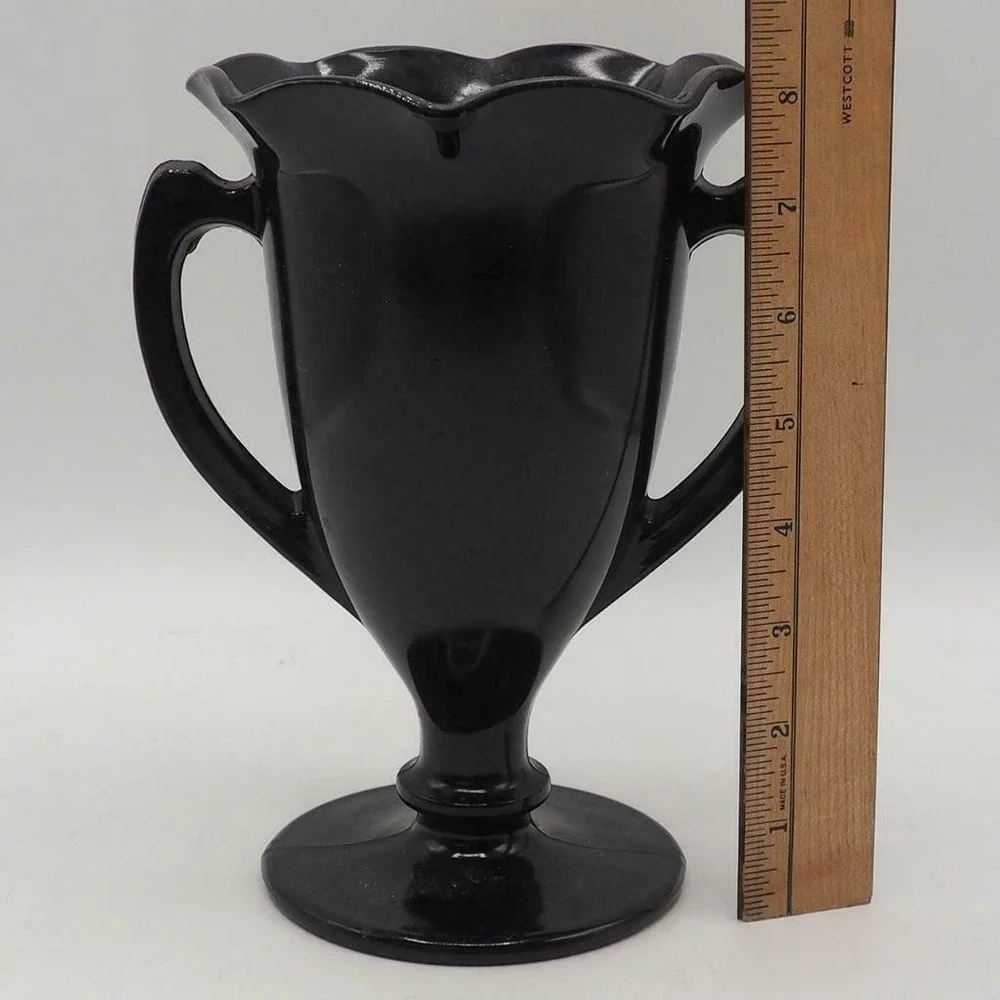 L.E. Smith Glass Snake Dance Black Amethyst Trophy Vase 1932 Art Deco 2-Handle